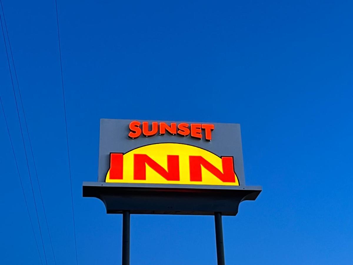 Sunset Inn Грант-Пасс Экстерьер фото